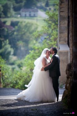 portrait romantique des mariés à Pau