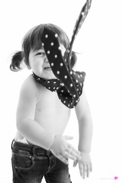 portrait naturel d'enfant de Lourdes