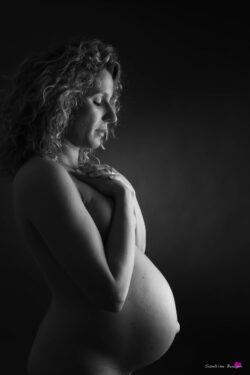 photo de grossesse émotion à Argeles Gazost