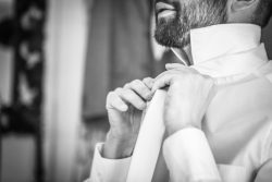 Candid wedding story in the French countryside