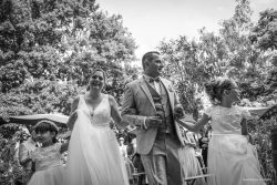Photographie spontanée d'un mariage dans le Sud-Ouest